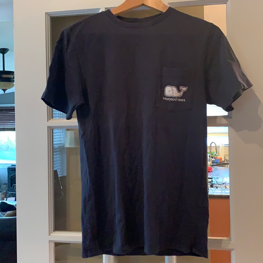 Vineyard Vines baseball tshirt